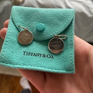Tiffany & Co - Return To Tiffany Round Hook Dangle Earrings